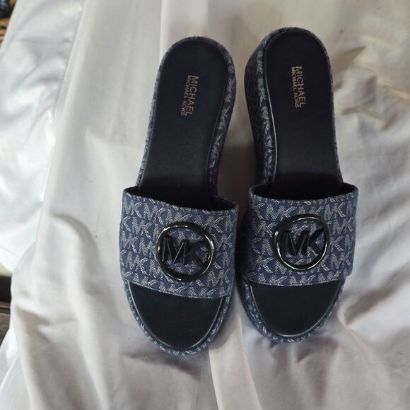 Michael Kors Womens Denim MK Logo Slide Sandals Size 8M - Picture 1 of 6